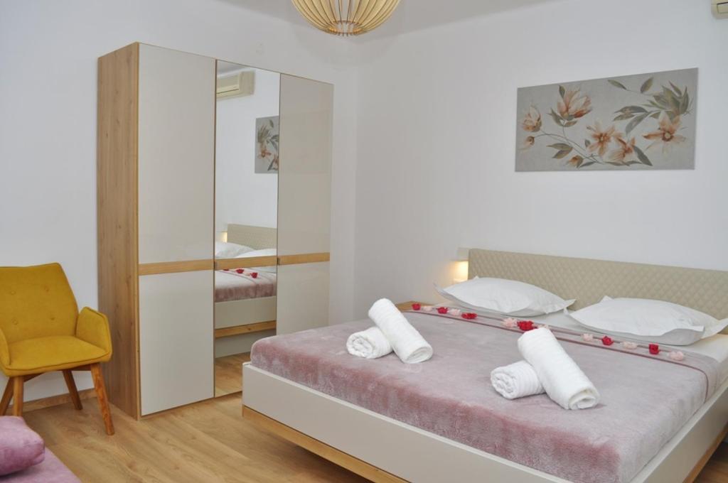 Apartments Ratko Tučepi Esterno foto